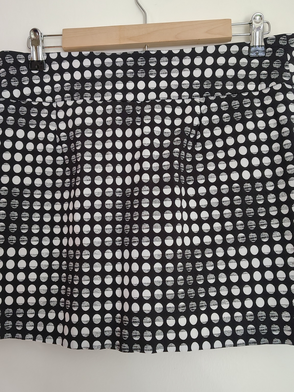 Zac & Rachel Black and White Polka Dot Mini Skirt 12P